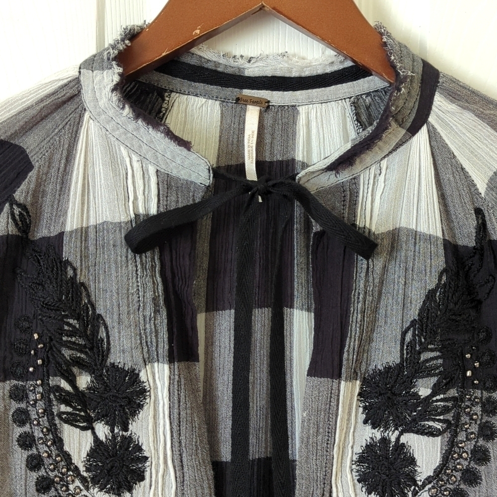 Free People Embroidered & Beaded Buffalo Plaid Gauze Long Sleeve Tunic Top XS - Picture 2 of 12